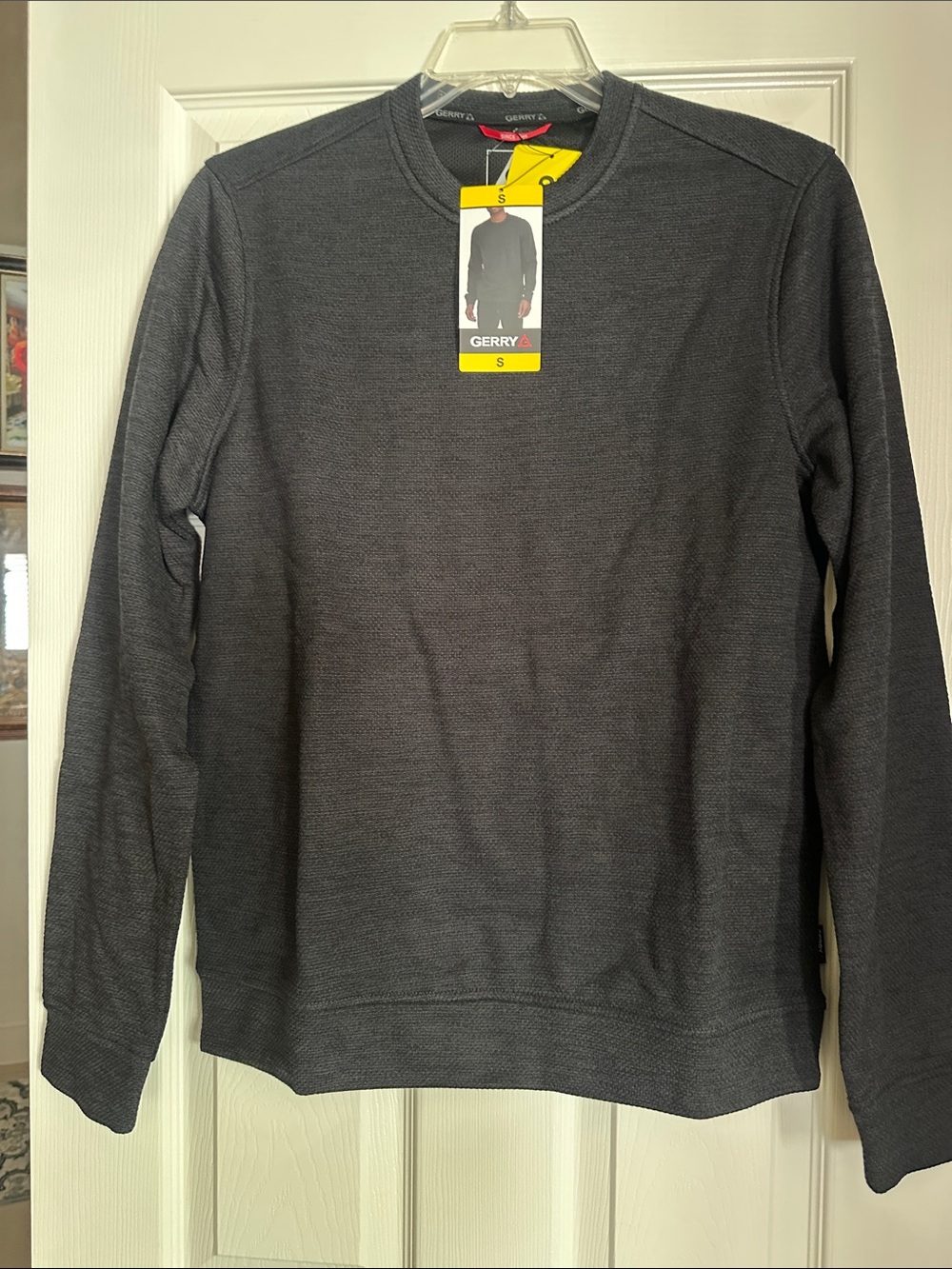 🆕 Gerry  Men's Crewneck Sweater in Burgundy